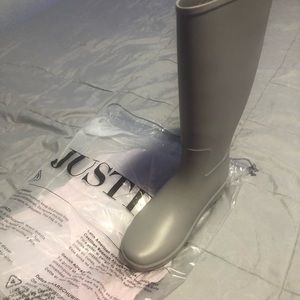 Just Fab gray rain boot. Never worn. Still in bag